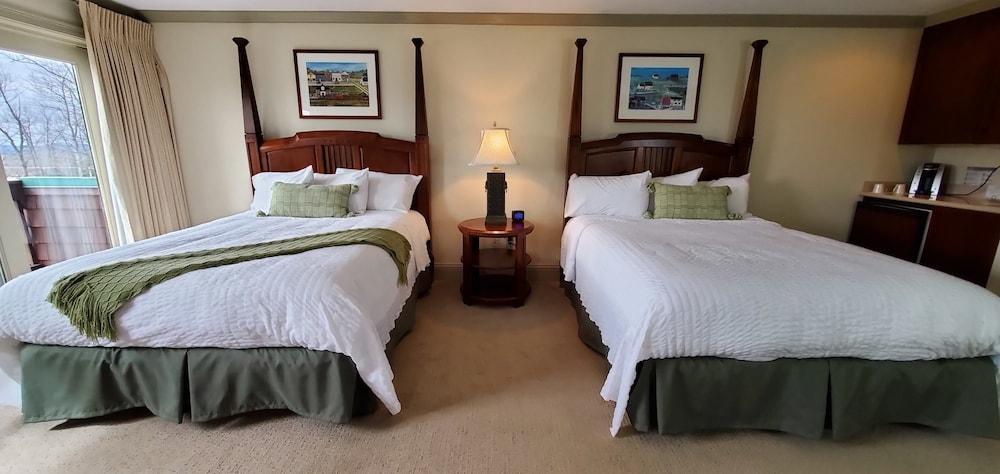 Atkinson Resort & Country Club