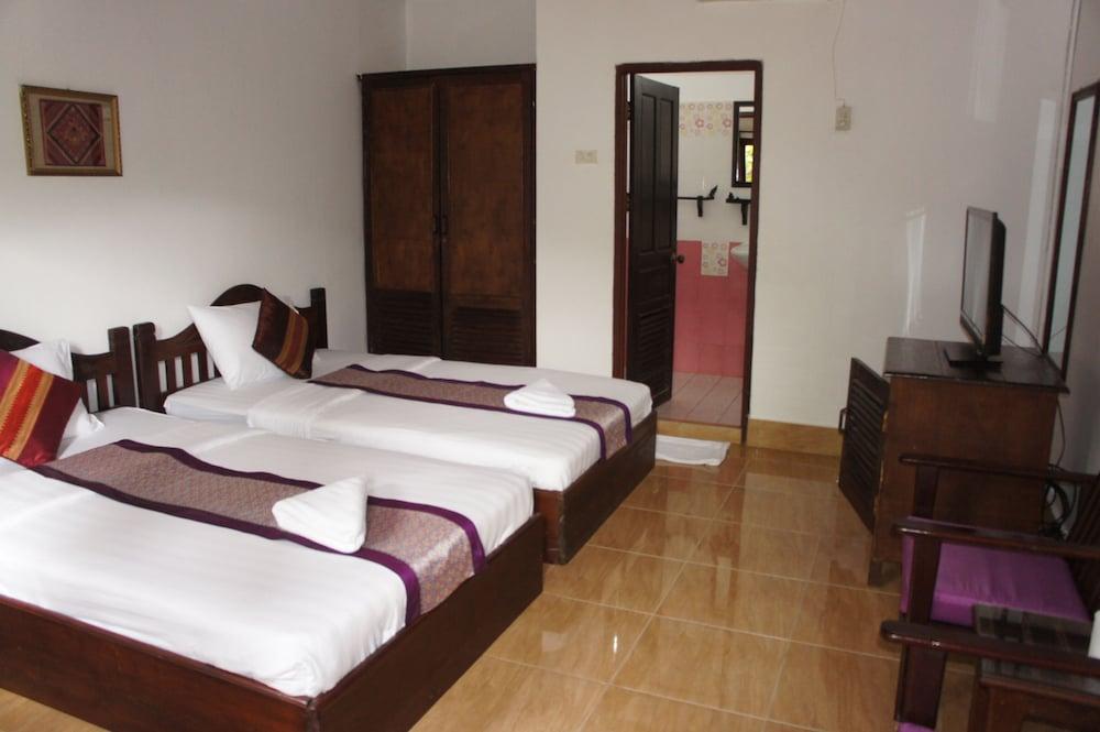 Suksavanh River Hotel