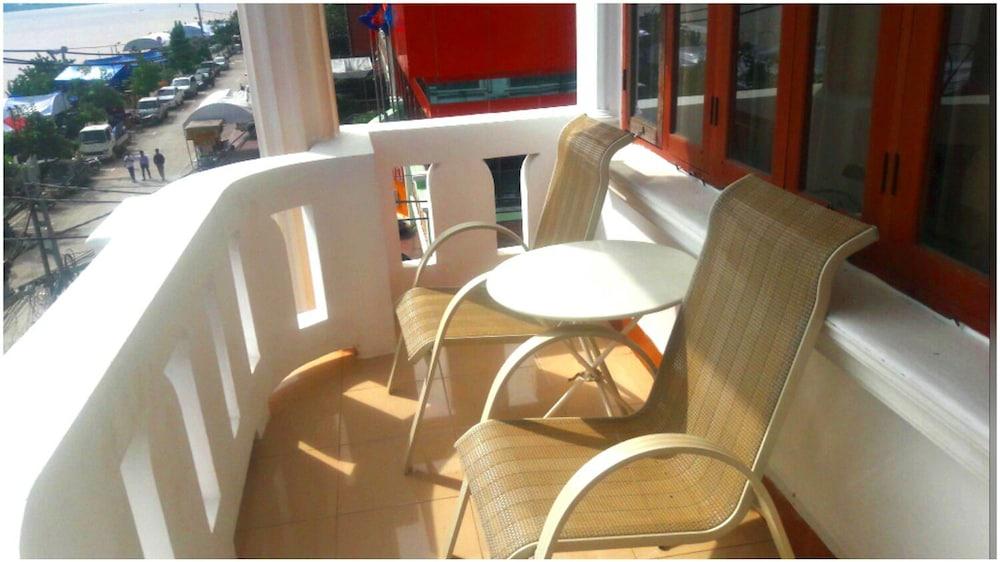 Nalinthone Guesthouse