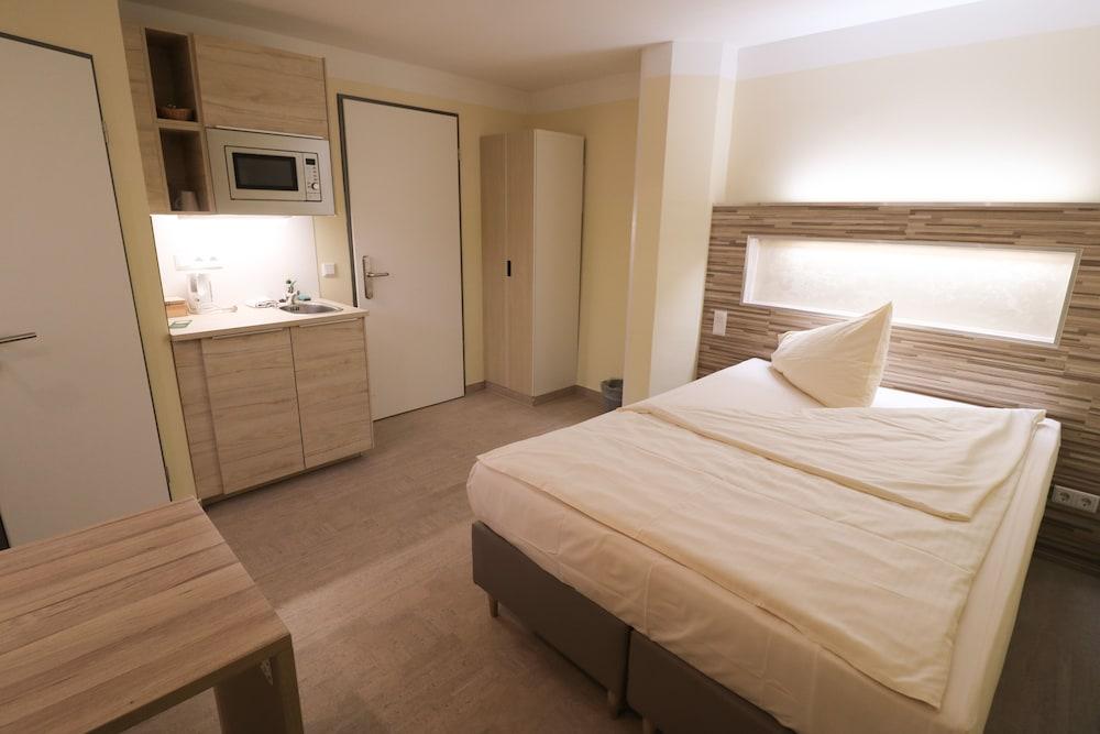 Petul Apart Hotel Ernestine