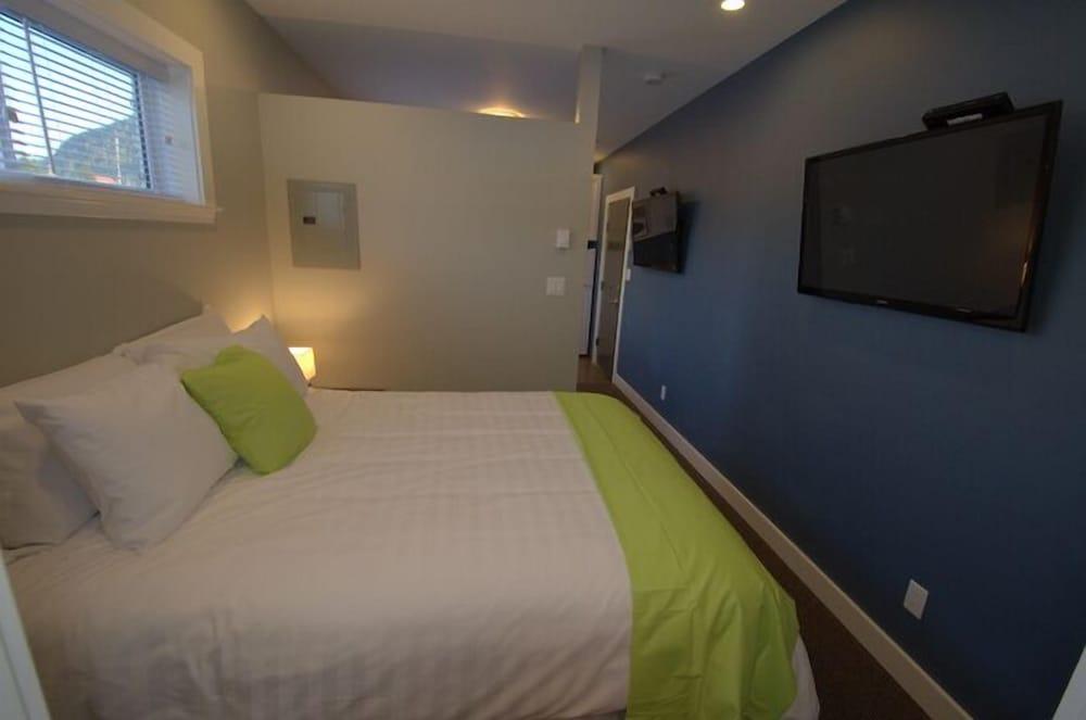 First Avenue Executive Suites