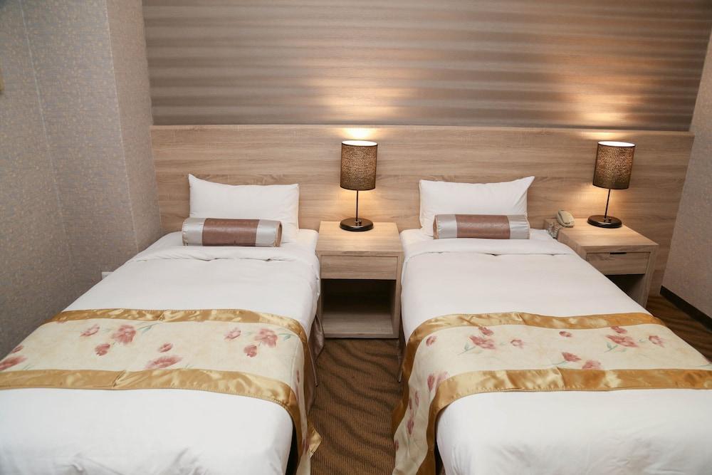 Unique Holiday Hotel