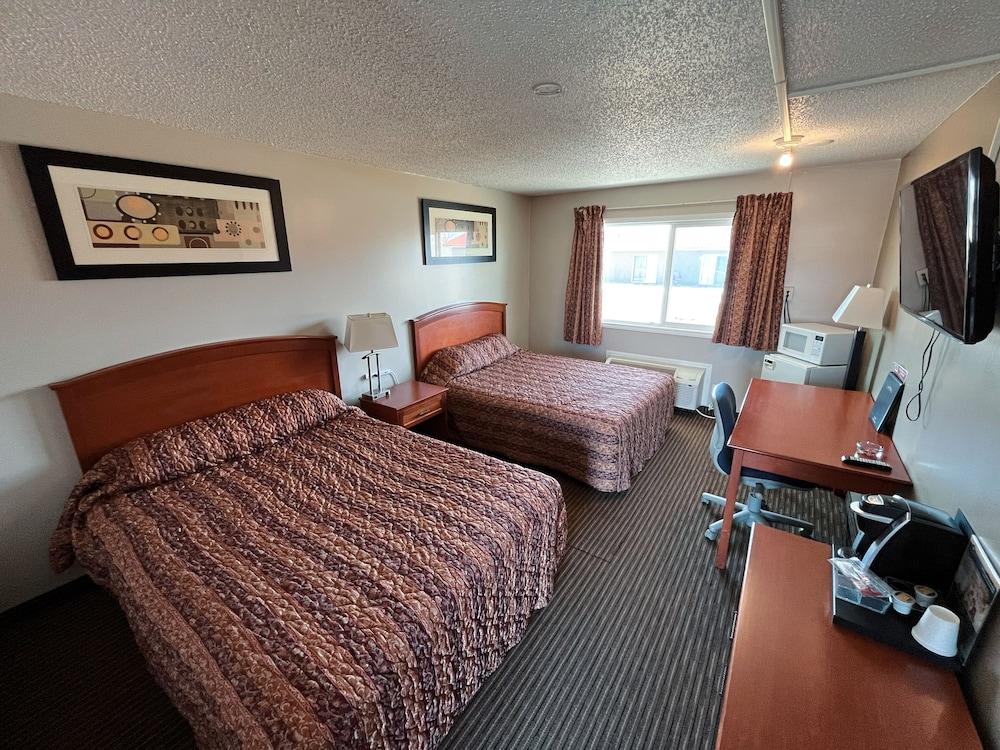 Northern Lights Inn & Suites
