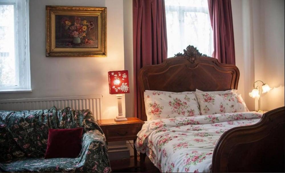 Juliette's Bed and Breakfast