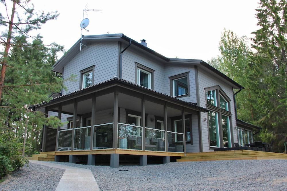 Yli-Kaitalan Lomamökit