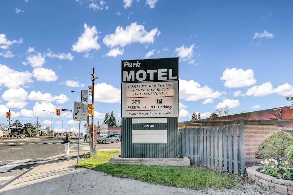 Park Motel