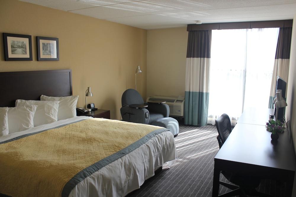 Edward Hotel North York