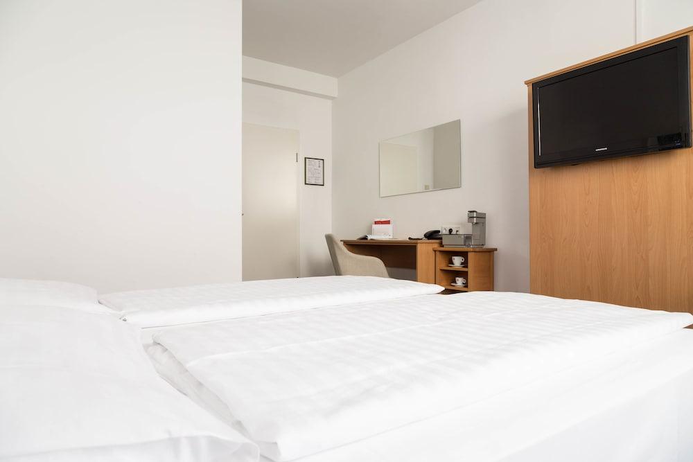 MAX Hotel Düsseldorf Self-Check-in