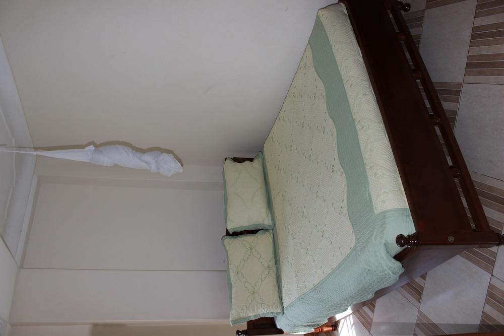 Anderita Beach Hotel