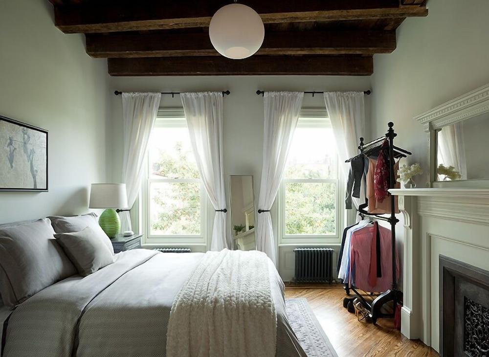 Arlington Place Bed & Breakfast