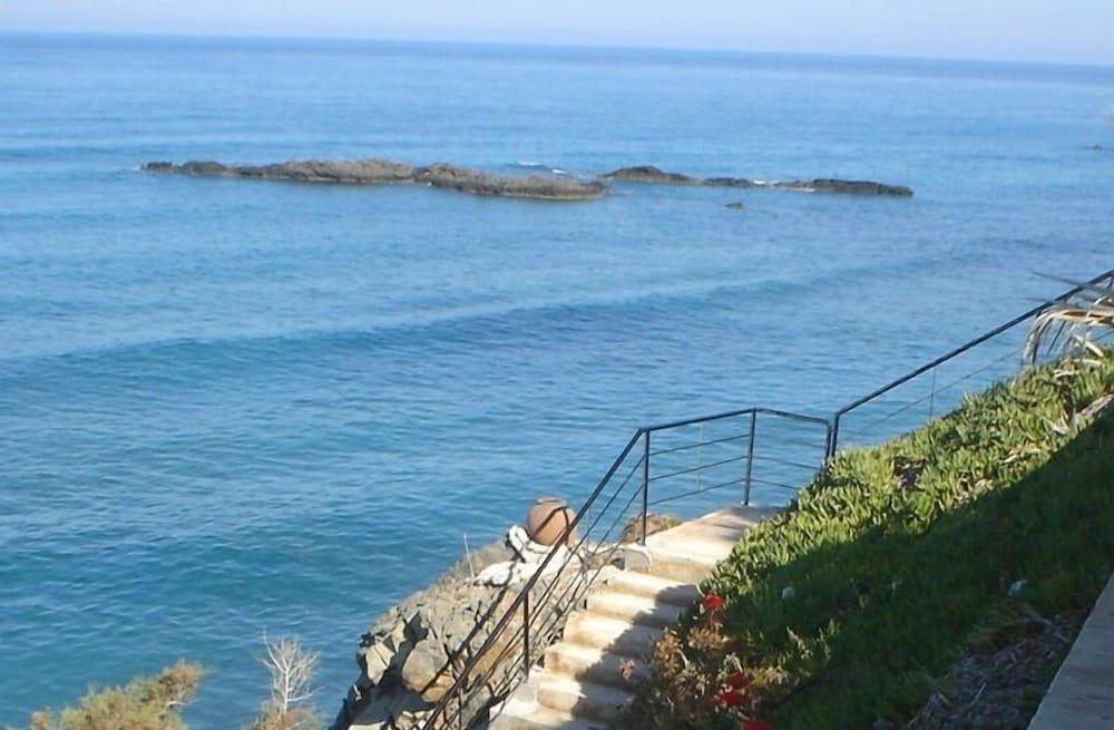 Sun Camero Apartments