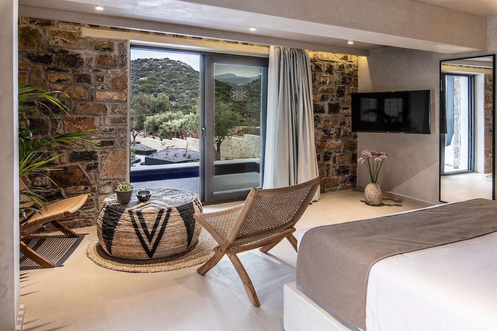 The Sand Suites - Adults Only