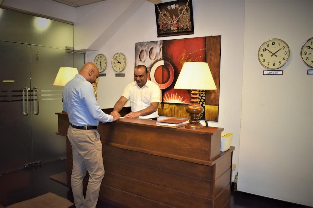 Port View City Hotel