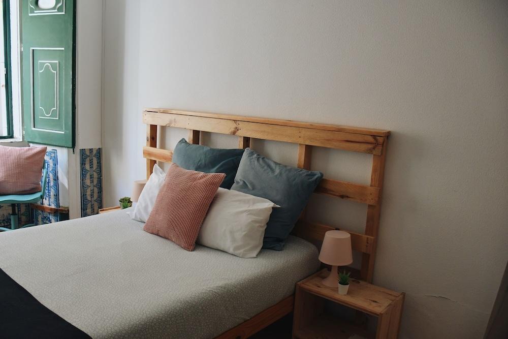 WOT New Lisbon Social