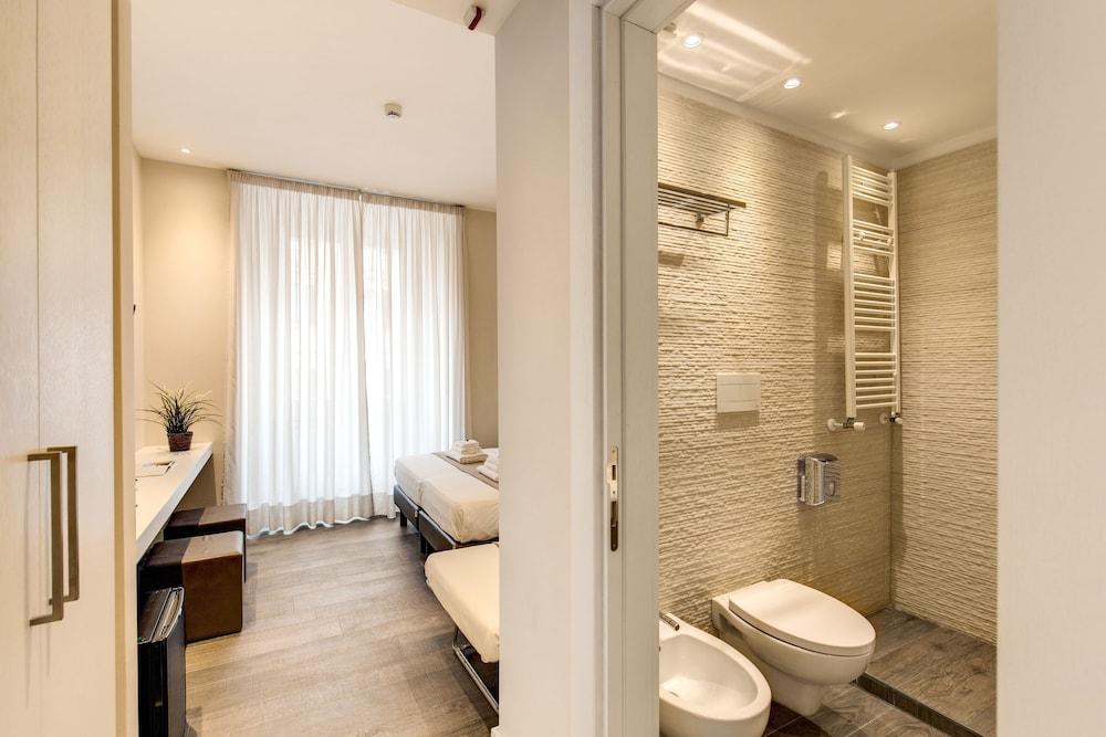 Ecce Roma Suites