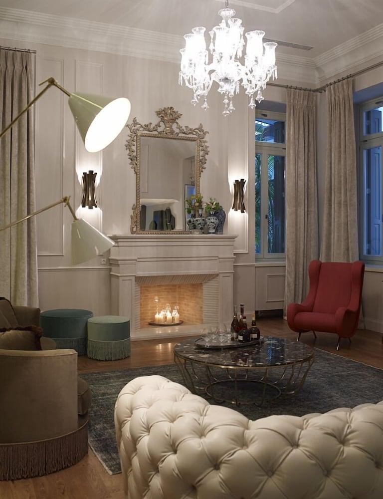 Marpessa Smart Luxury Hotel