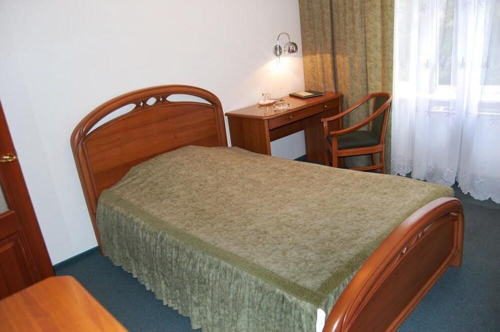 Hotel Metallurg - Hostel