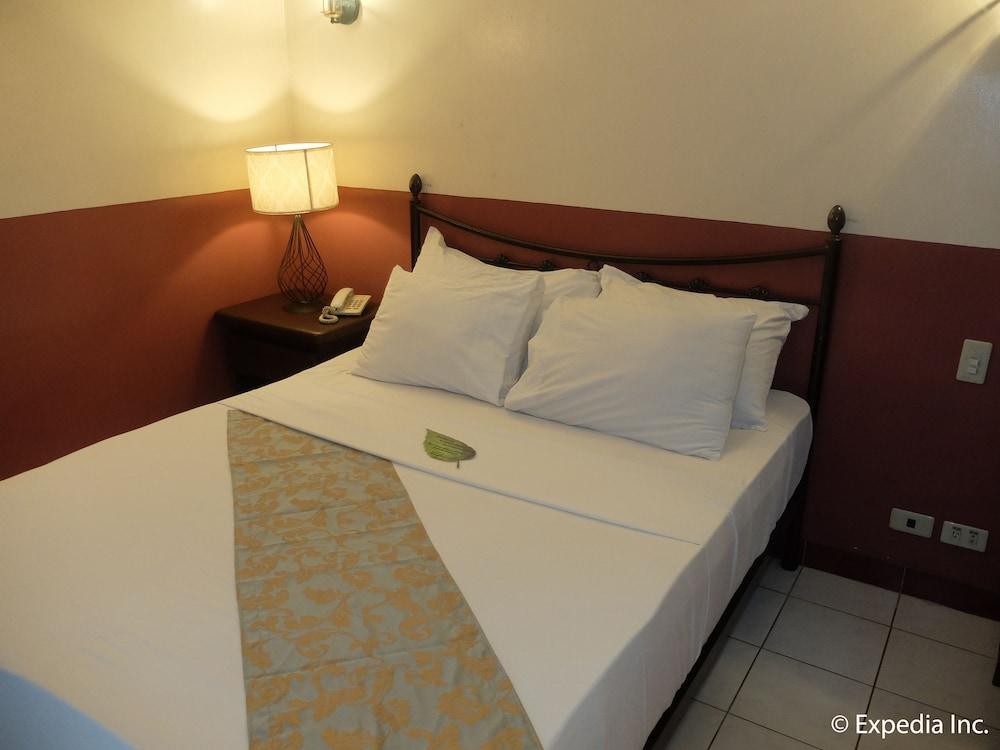 DM Residente Inns and Villas