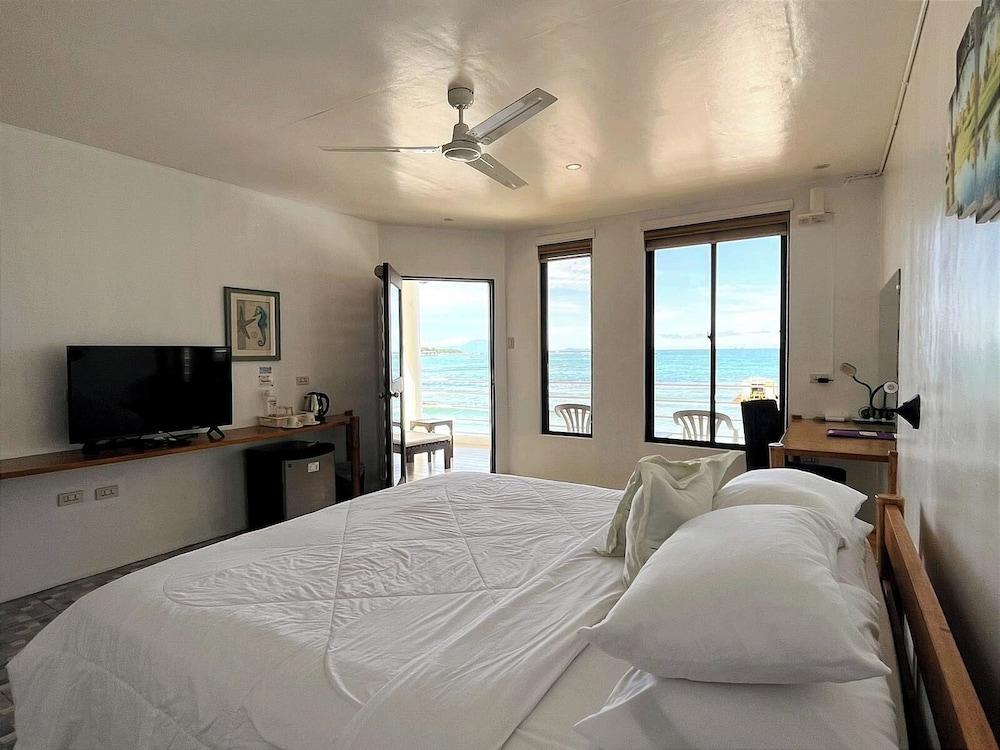 The Coral Beach Club