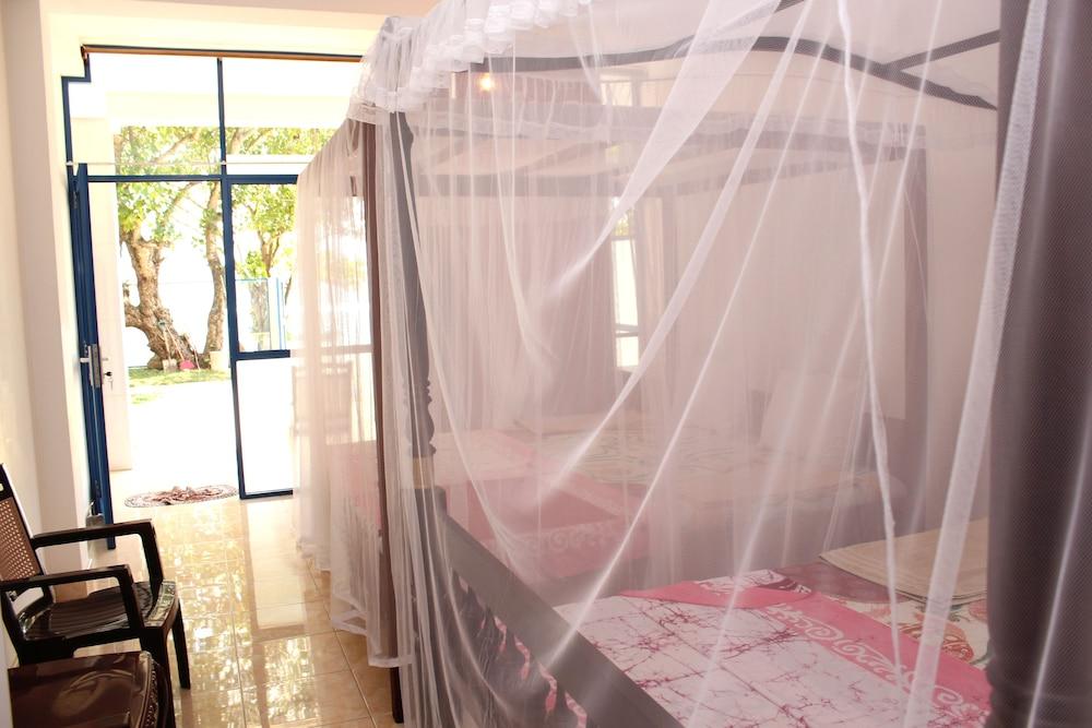 Paradise Beach Resort