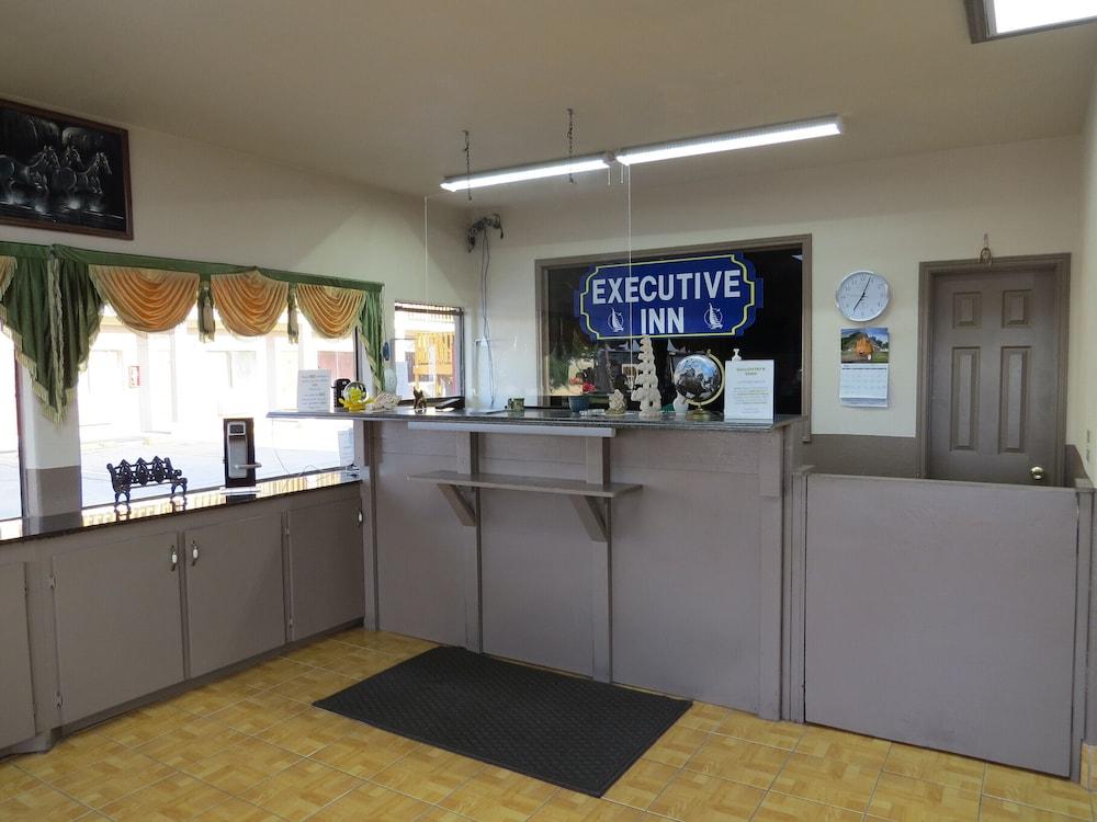 Executive Inn and Suites