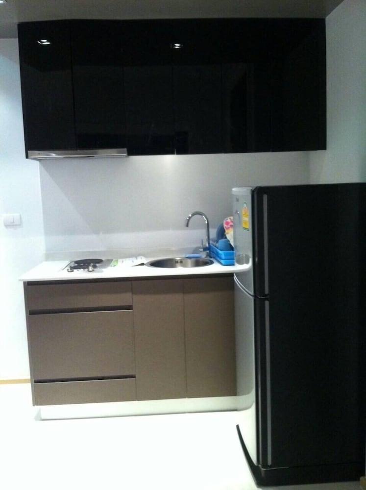 Thanyalak at The Gallery Condominium