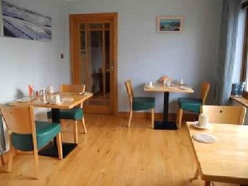 Atlantic 'n' Riverside