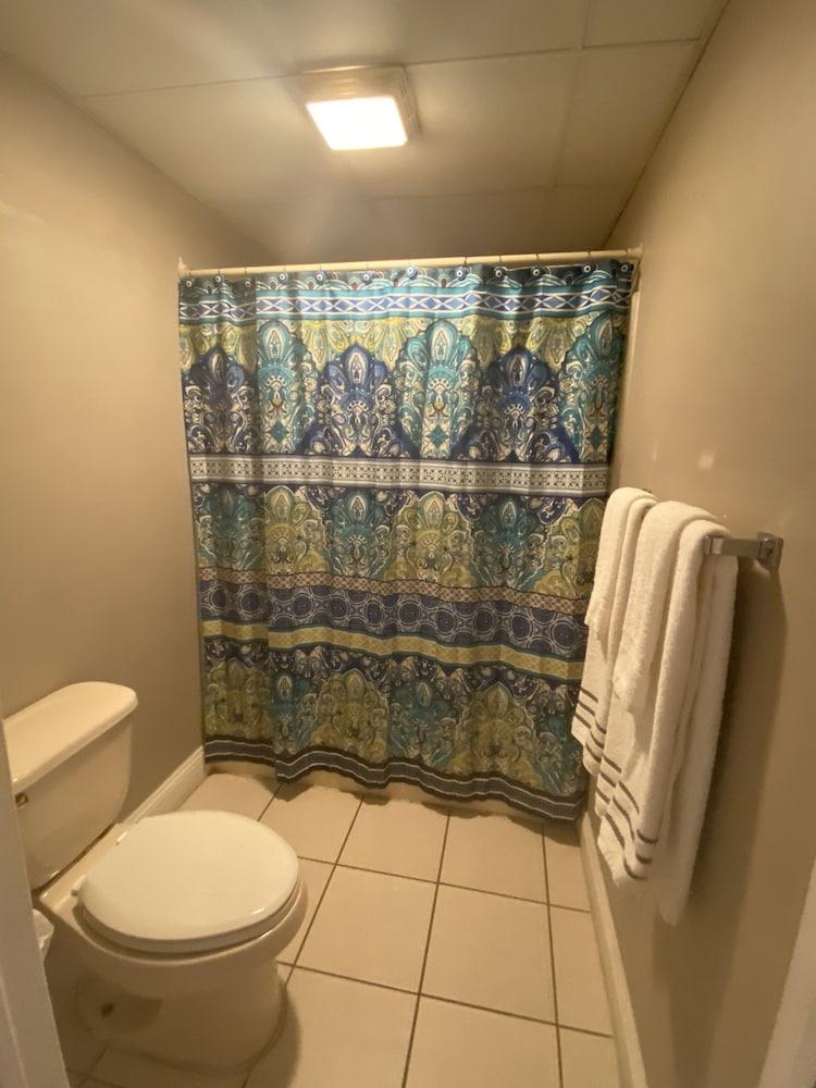 Scottish Inns and Suites