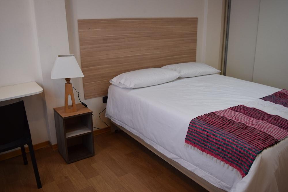 Acosta Ñu Apart Hotel