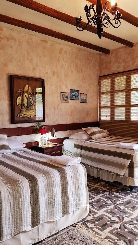 Palomino Ranch Hotel