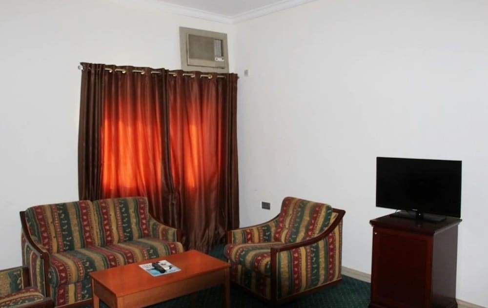 Bolingo Hotel Towers