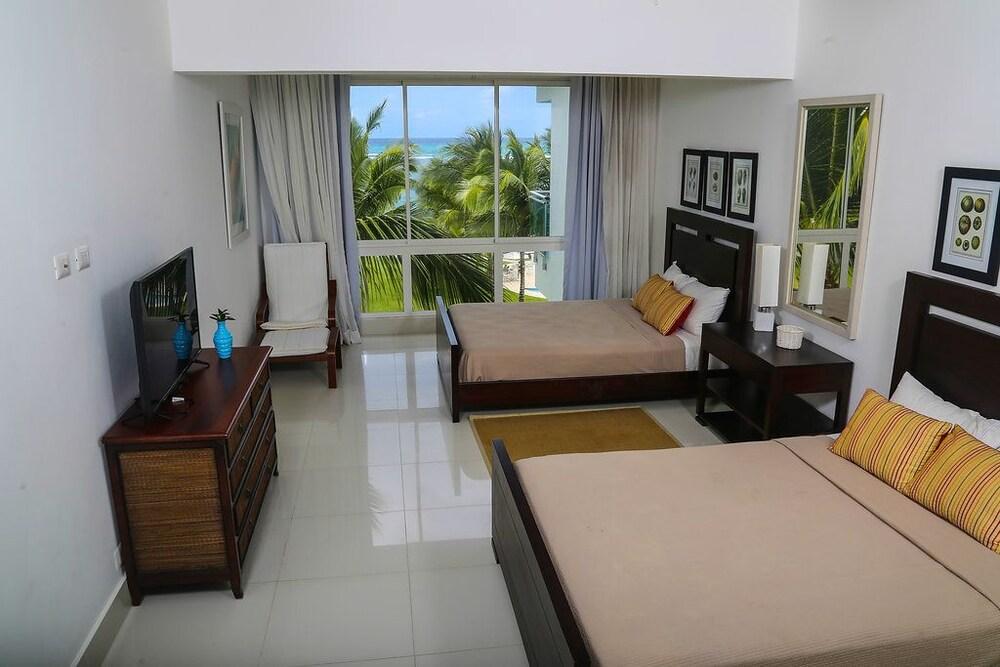 Seawinds at Punta Goleta