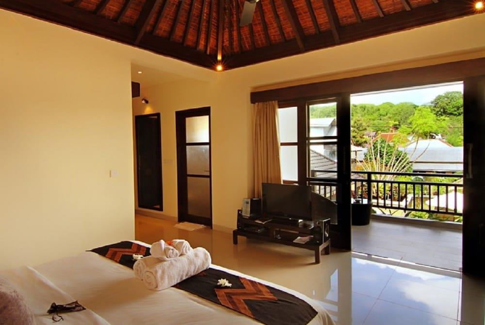 Gili Pearl Villa