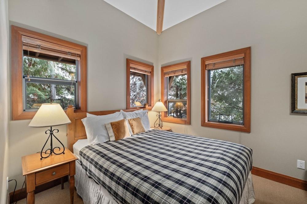 Montebello by Whistler Premier