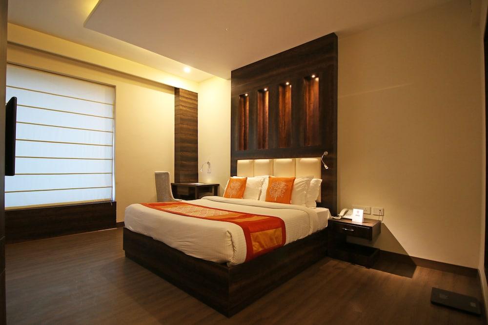 Arjun Clarks Inn Phagwara