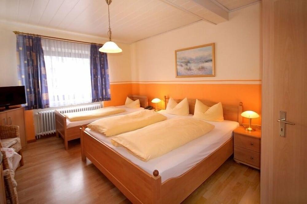 Familien- & Aparthotel Strandhof