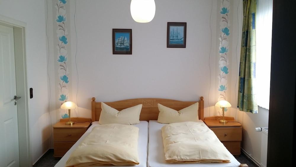 Familien- & Aparthotel Strandhof