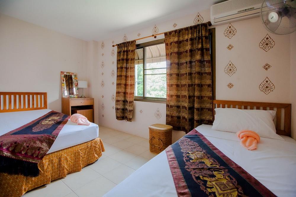 Klong Muang Sunset Hotel