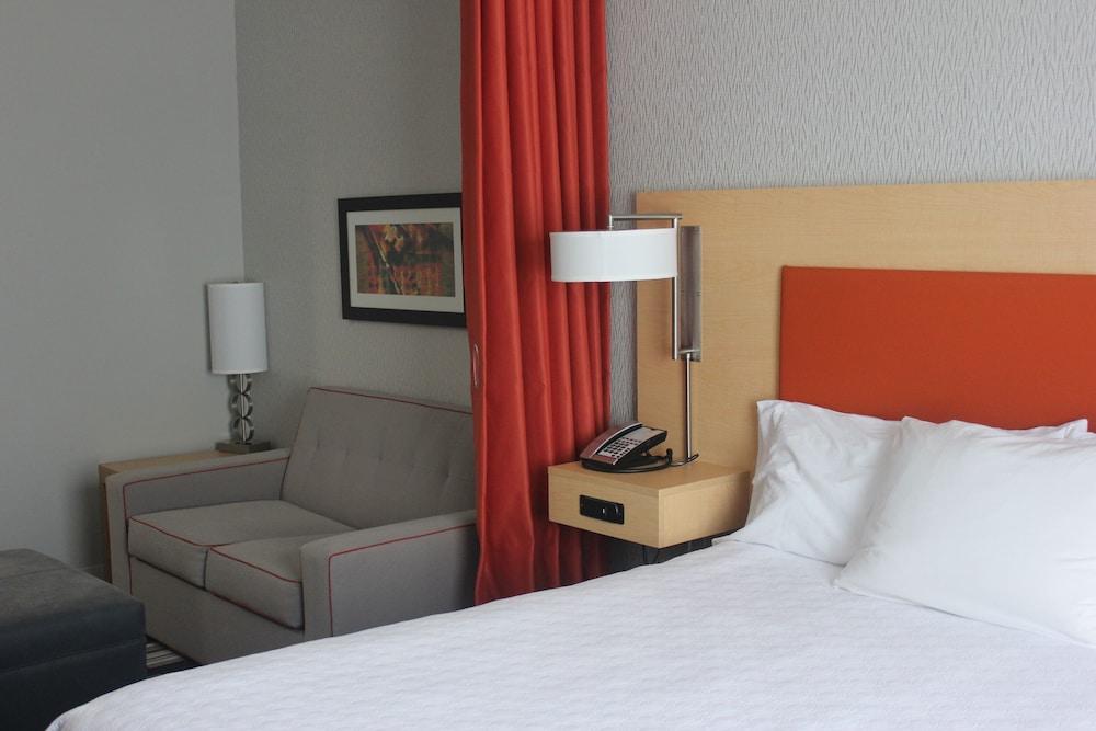 Home2 Suites by Hilton Tulsa Hills