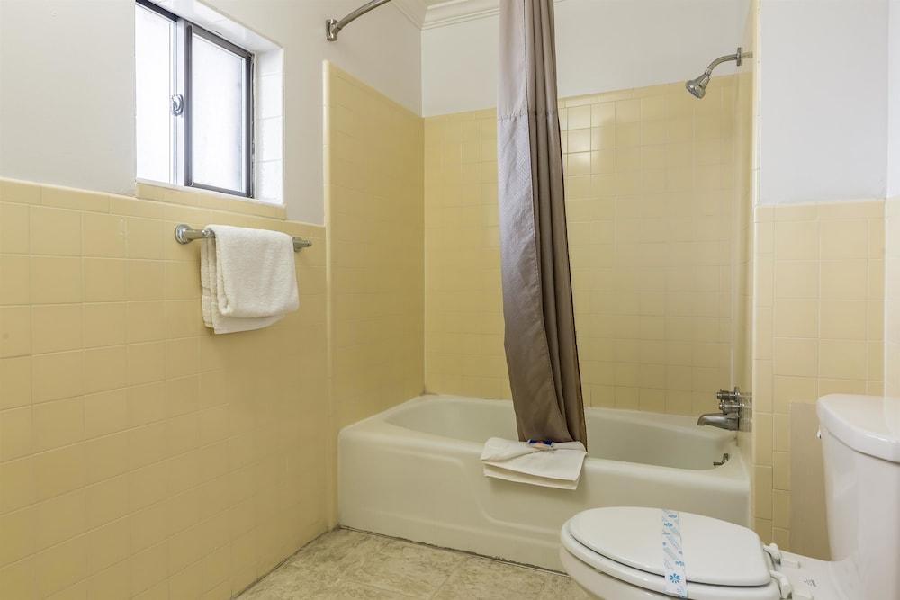 Motel 6 Tremonton, UT