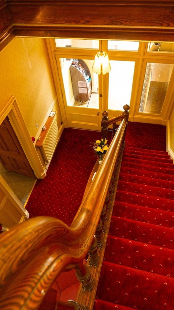 Arrandale Guest House