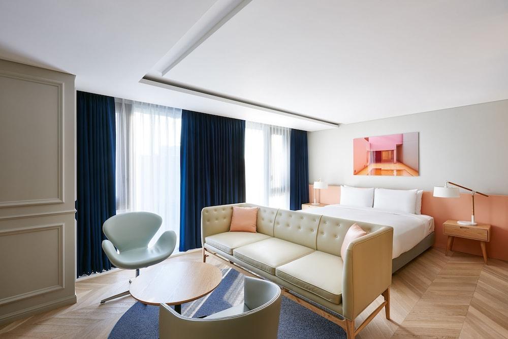 Hotel Peyto Samseong