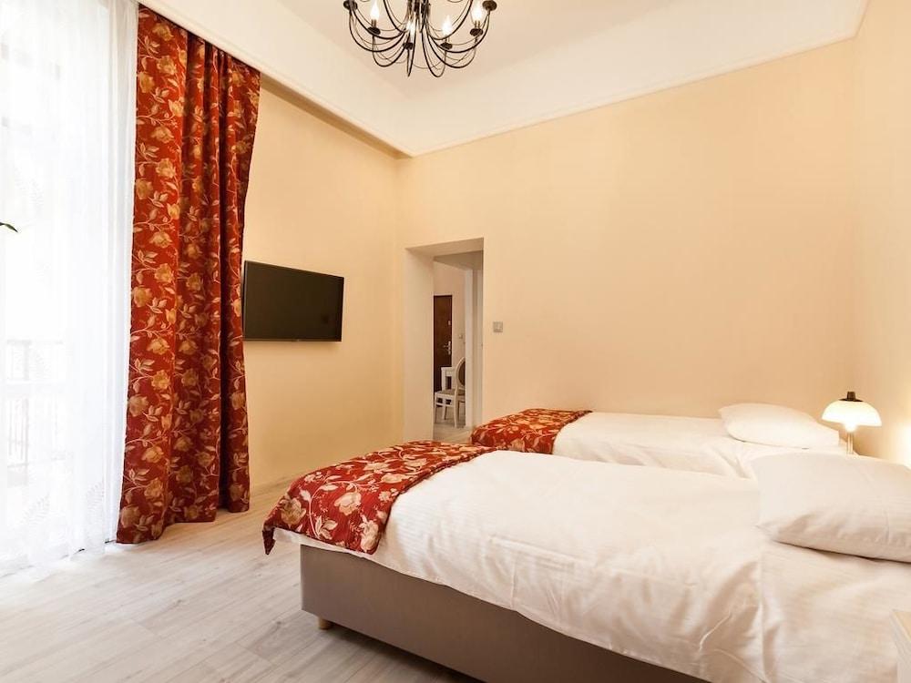 Apartment Bonerowska 5