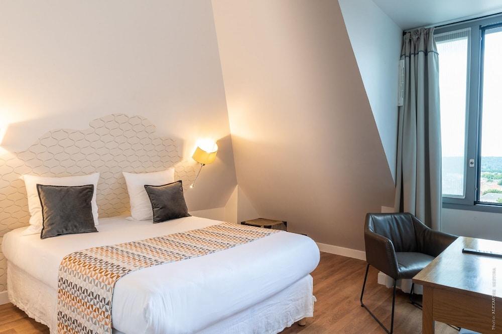 Hôtel Versailles Chantiers