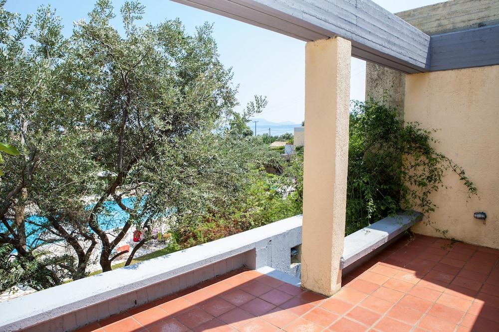 Barbati Beach Apartments