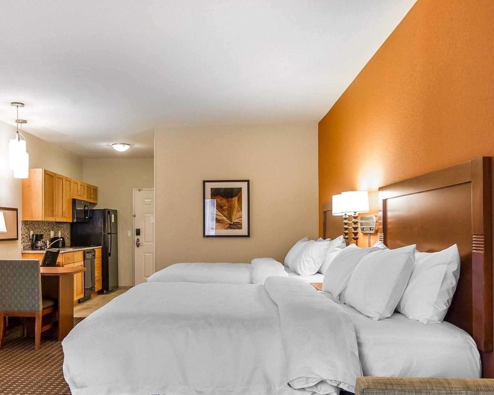 MainStay Suites Stanley