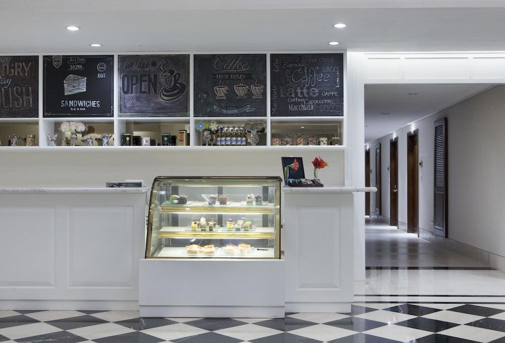 Hotel Santika Seminyak - CHSE Certified