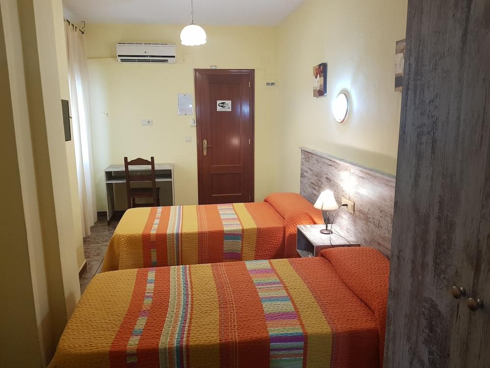 Hostal Virgen del Rocio