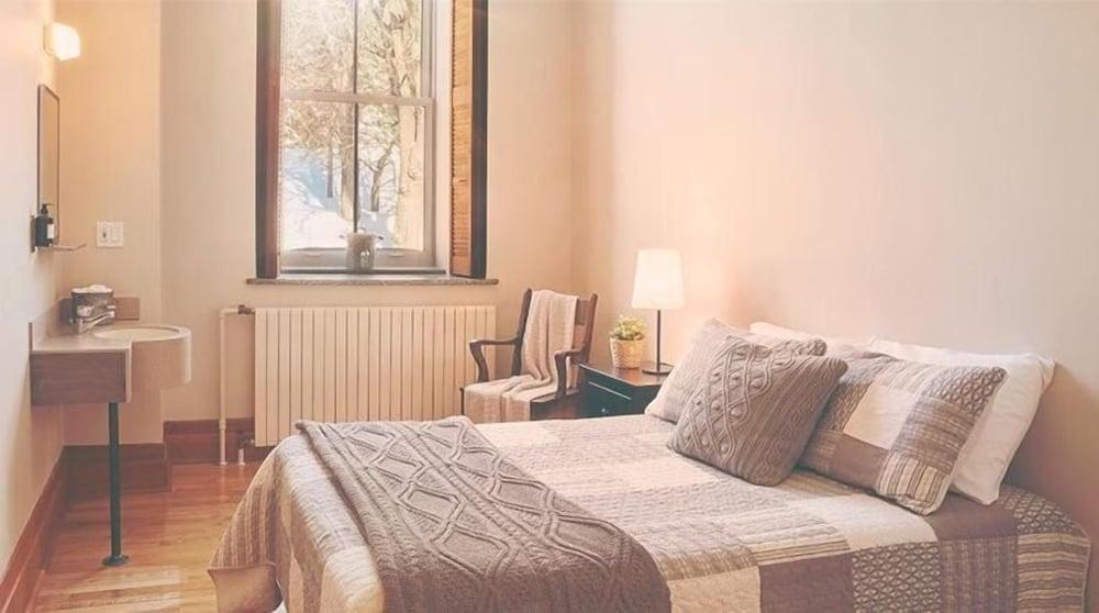 Auberge de l'Abbaye d'Oka