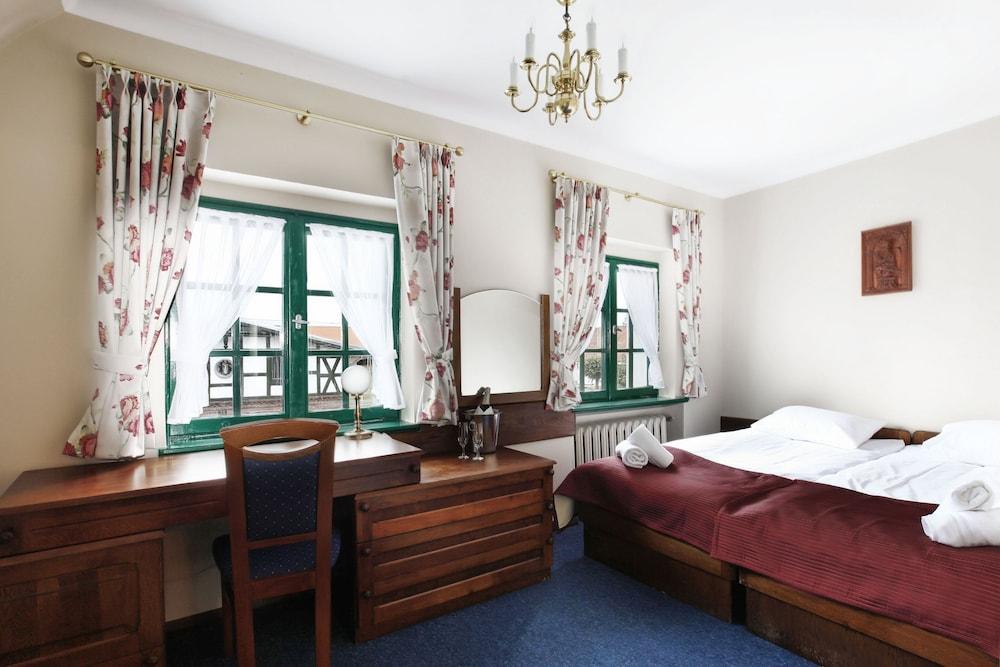 Kadyny Folwark Hotel & Spa